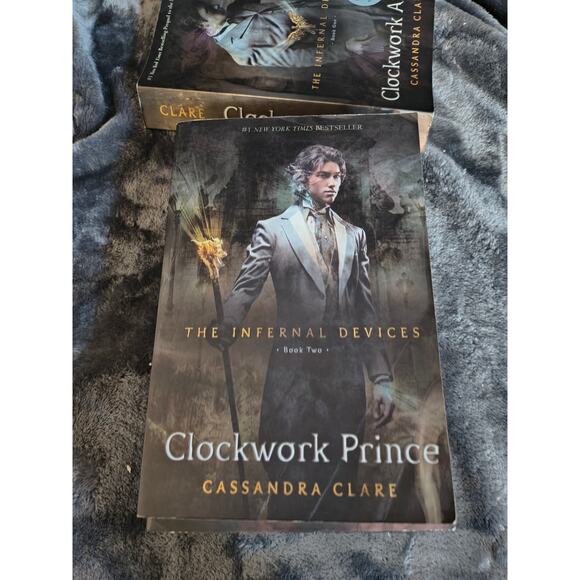 The Infernal Instruments Series, Clockwork Angel, Prince and Princess - Picture 4 of 5
